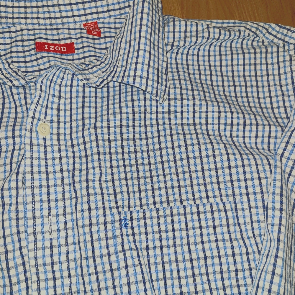 Izod long sleeve button down dress shirt